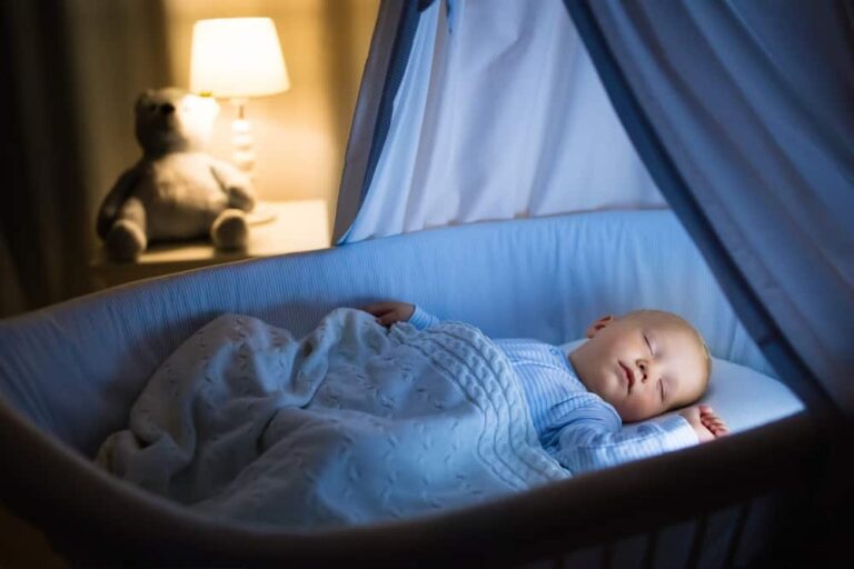 4 Popular Types of Cribs for Babies