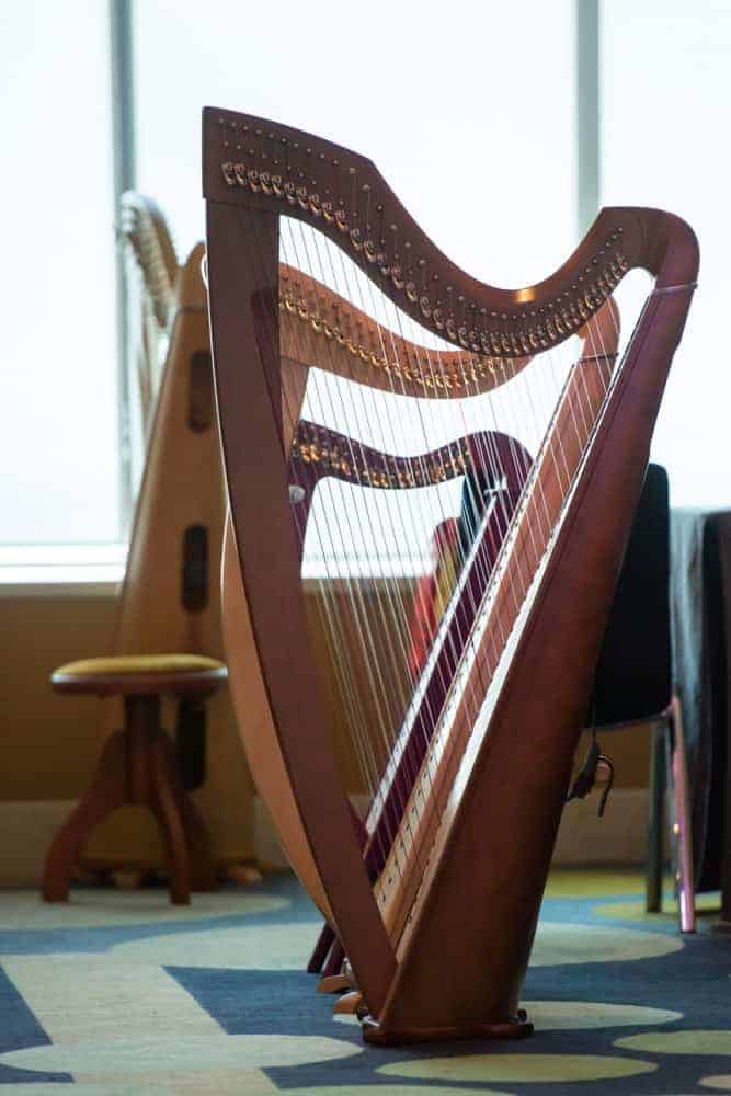 Lever harp