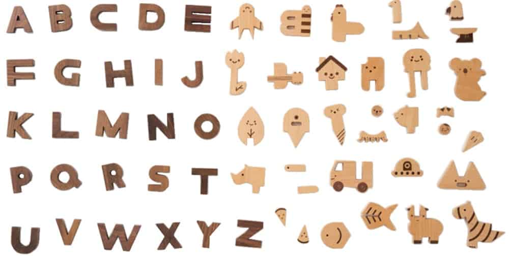 The OiOiooi Alphabet Play Blocks from The Tot.