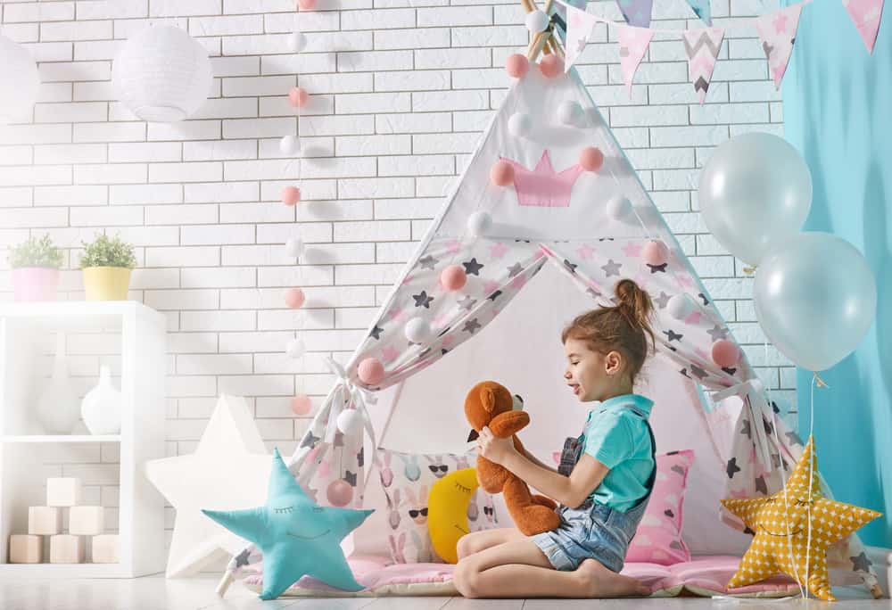 8 Popular Types of Tents for Kids (For Playroom Forts) 1 tents-for-kids