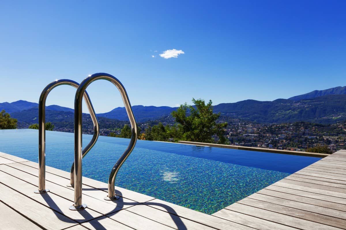 Infinity pool with stunning mountain views.