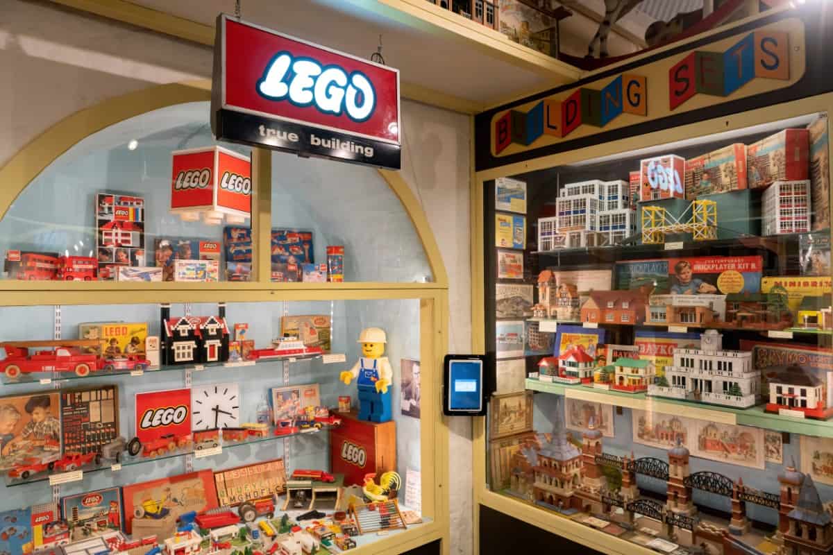 Vintage Lego sets at at Brighton Toy and Model Museum..